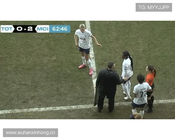 国际米兰进攻上限拉胯，赢球都靠对手送？