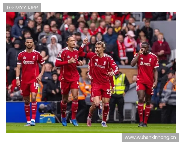 利物浦防线漏洞持续显现,进攻强势难掩防守隐患 利物浦防线漏洞持续显现,进攻强势难掩防守隐患