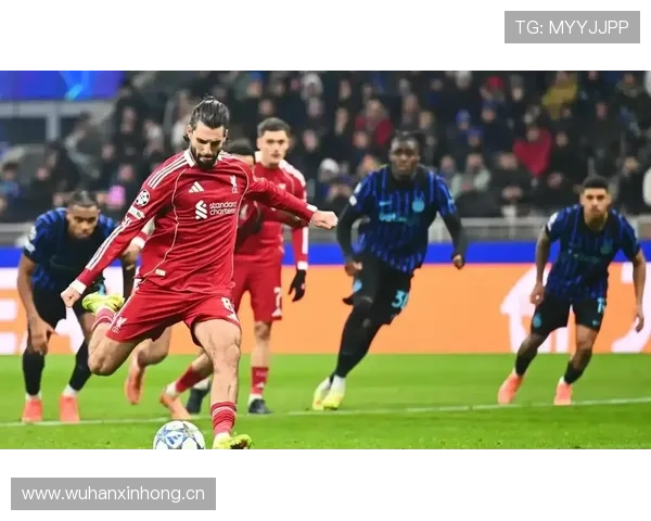 劳塔罗国米崛起关键阶段：从轮换前锋到锋线核心解析