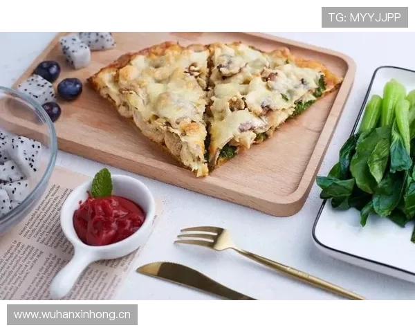 菲尔普斯一天吃一万大卡，冰箱里塞满披萨和煎饼