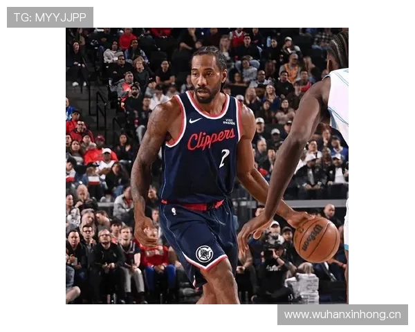 沃克·凯斯勒挡拆拉开空间助力球队提升关键时刻得分效率